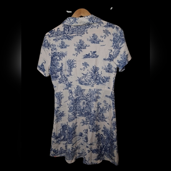 Cider Blue Toile fabric v neck Button up midi dress size medium NWT - Picture 2 of 9